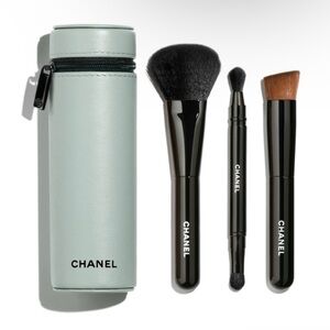 Chanel Limited Edition Case + Brush Set Collection of 3 Essential Brushes NEW